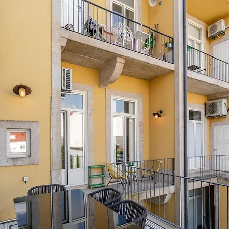 Apartment New!! D Joao Iv