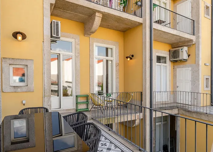 Апартаменты New!! D Joao Iv