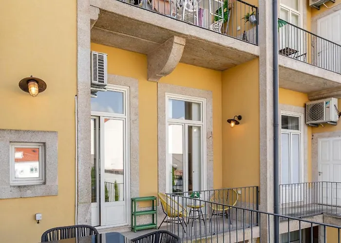 Апартаменты New!! D Joao Iv